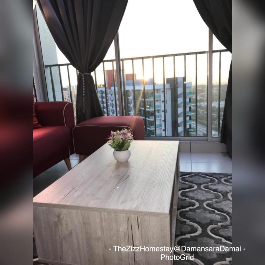 The Zizz Homestay@damansara Damai Apartment Petaling Jaya