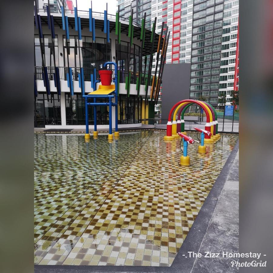The Zizz Homestay@damansara Damai Apartment