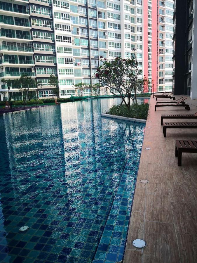 The Zizz Homestay@damansara Damai Apartment *