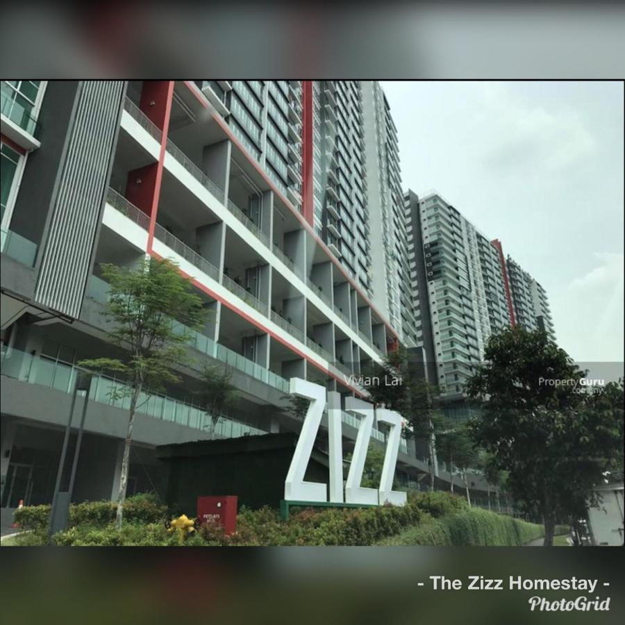 The Zizz Homestay@damansara Damai Apartment Petaling Jaya